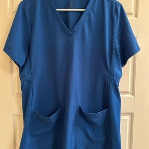 Maternity scrub top